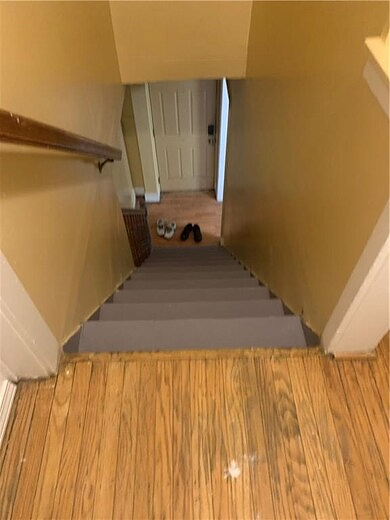 94 Kosciusko St photo 6